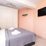 Family-friendly With Swimming Pool - 21314 Appartement *