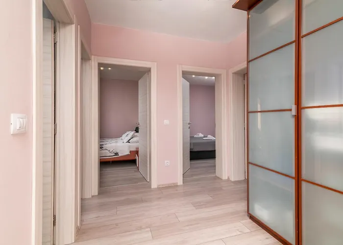 Family-friendly With Swimming Pool - 21314 Appartement *