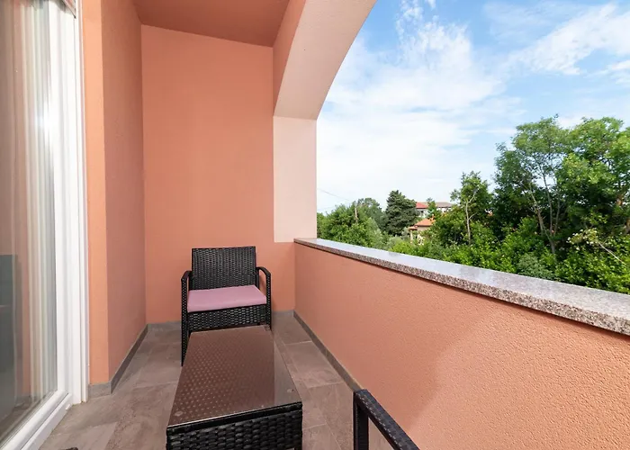 Family-friendly With Swimming Pool - 21314 Appartement